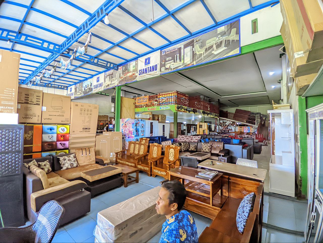 TANAH DAN BANGUNAN ( RUMAH DAN TOKO ) - thumbnail 6