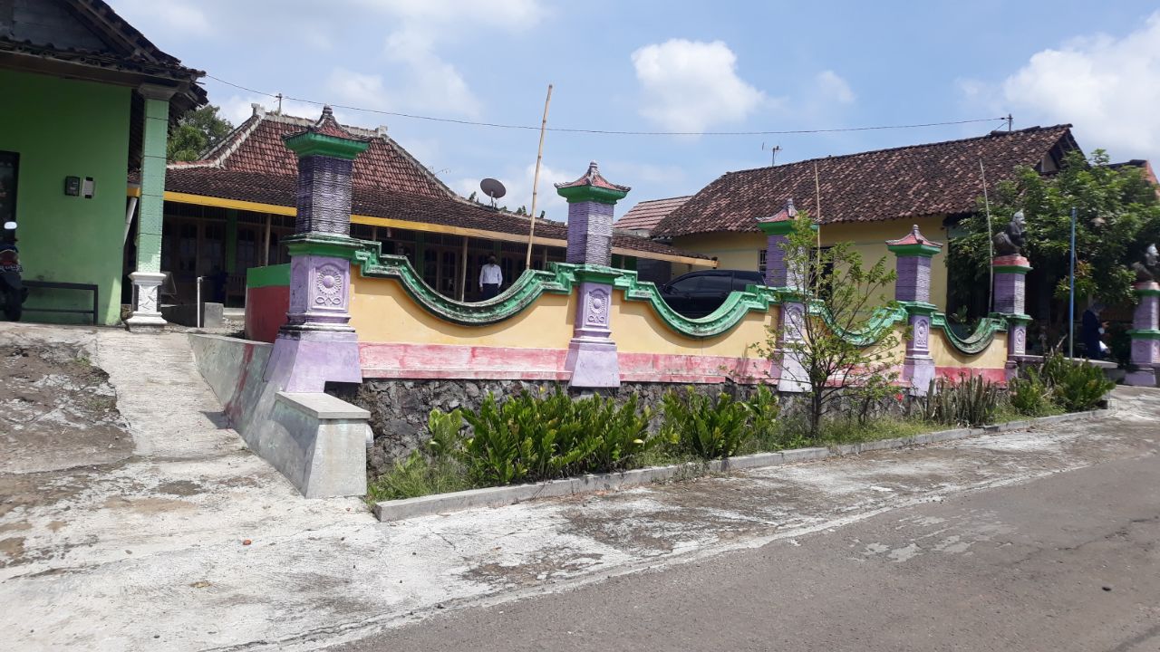 TANAH DAN BANGUNAN ( RUMAH ) - thumbnail 10