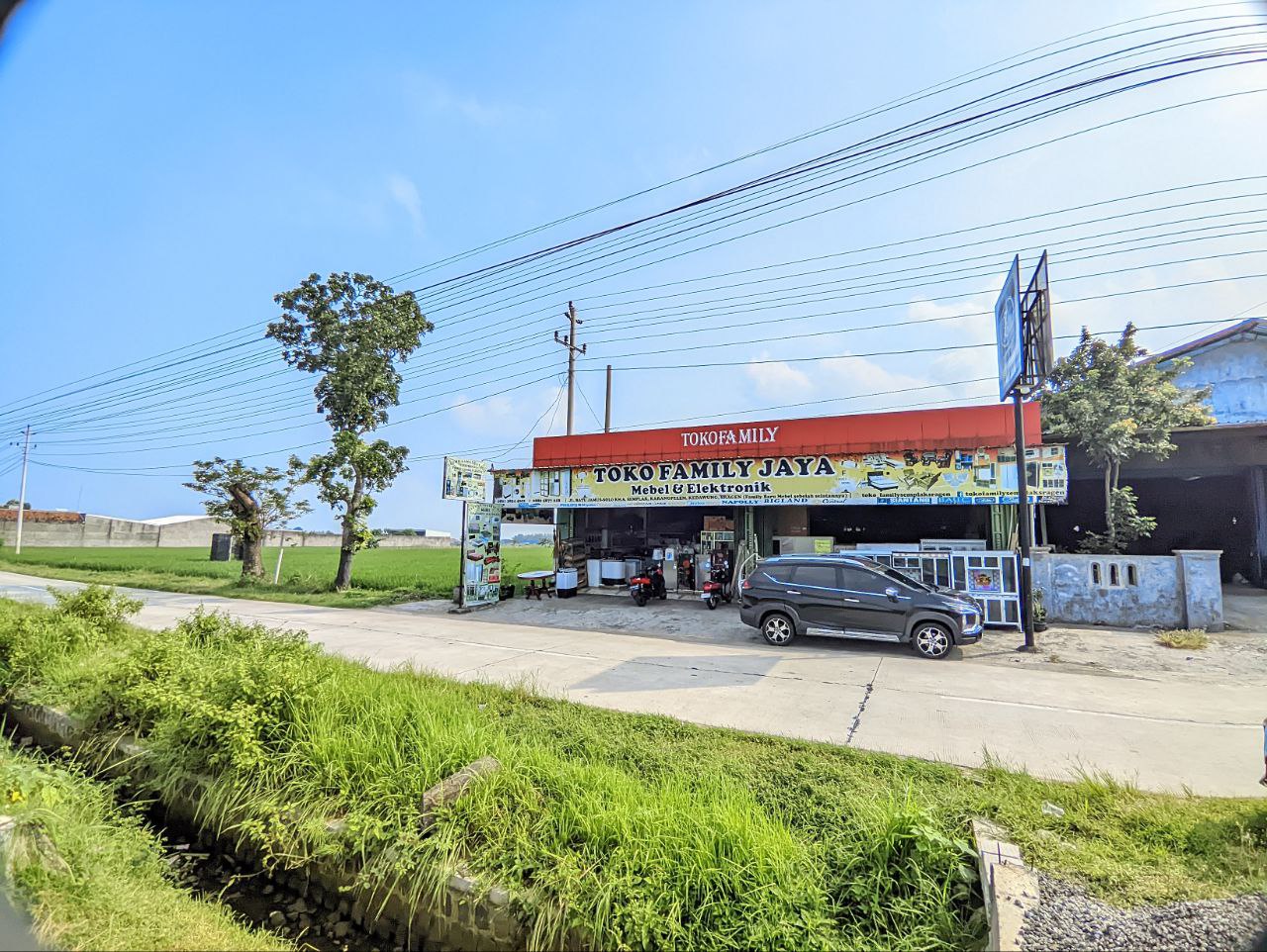 TANAH DAN BANGUNAN ( RUMAH DAN TOKO ) - thumbnail 5